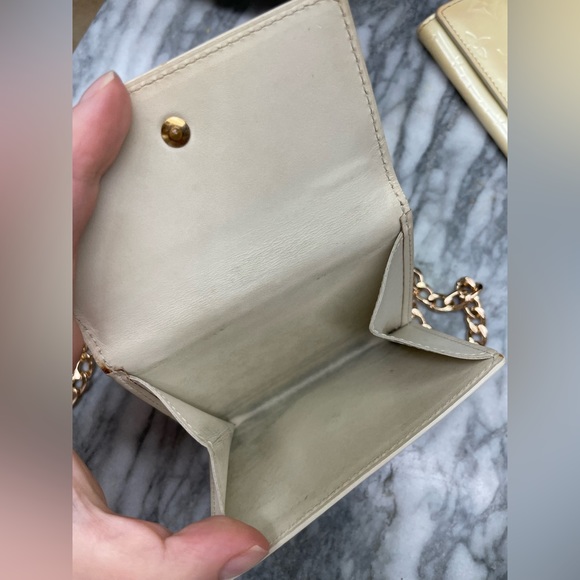 Louis Vuitton SET vernis leather wallet & key case (authentic) - Picture 7 of 16